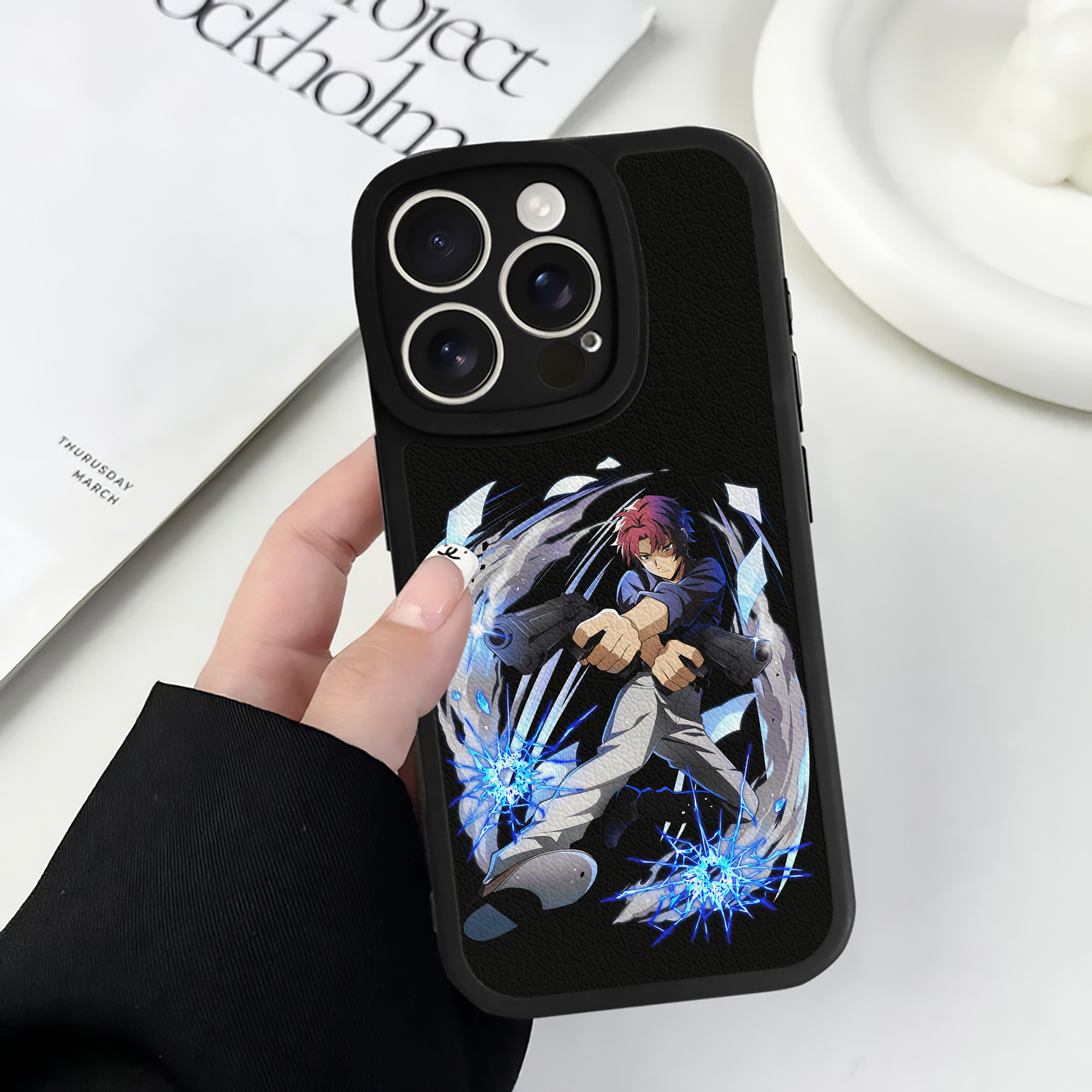 （画像用） 文豪ストレイドッグス Bungo Stray Dogs 【iPhone 16シリーズ対応】シリコンスマホケース（レザー調） 材質：シリコン